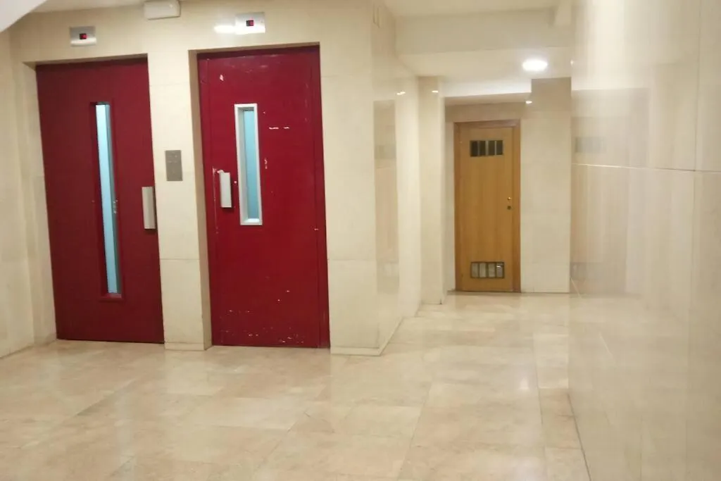 Glorias:Sagrada Familia 15 Minutos - Playa 20 Minutos Apartment Barcelona
