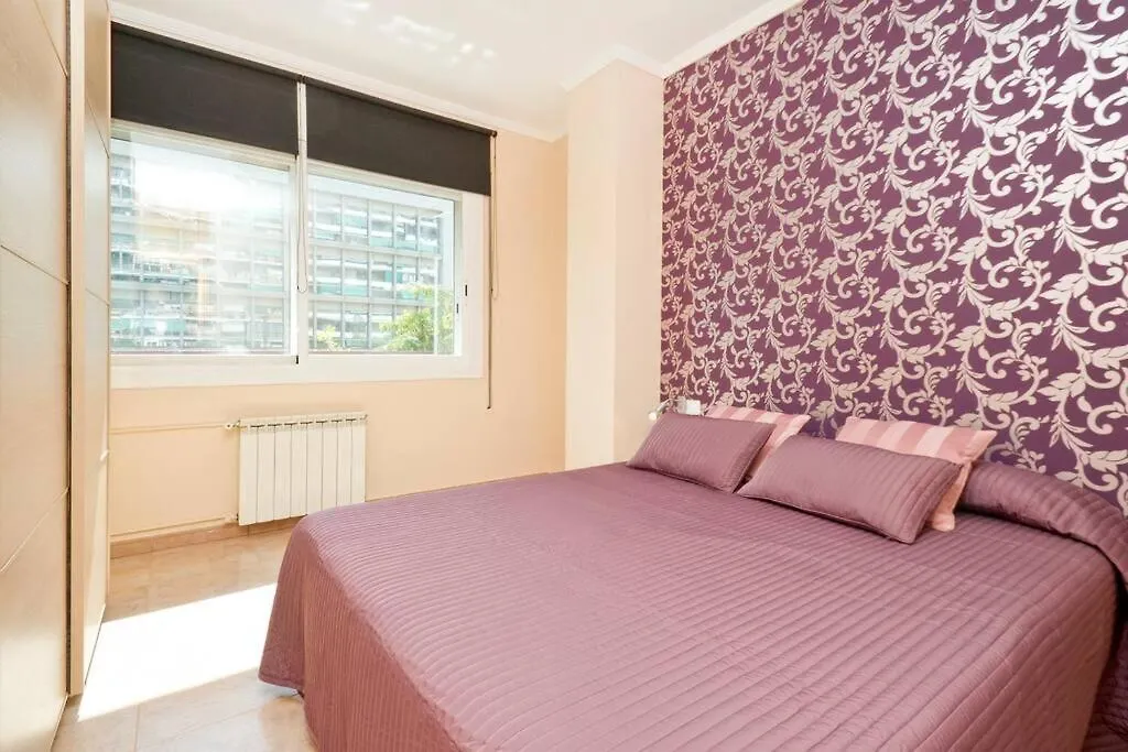 Glorias:Sagrada Familia 15 Minutos - Playa 20 Minutos Apartment Barcelona 0*,  Spain