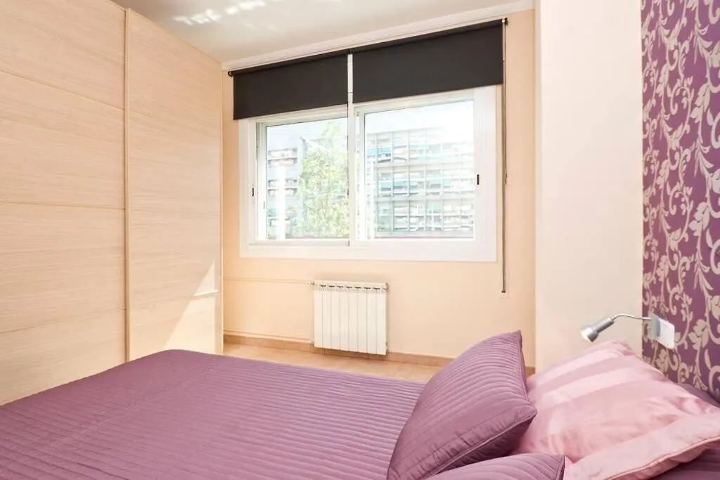 Glorias:Sagrada Familia 15 Minutos - Playa 20 Minutos Apartment Barcelona