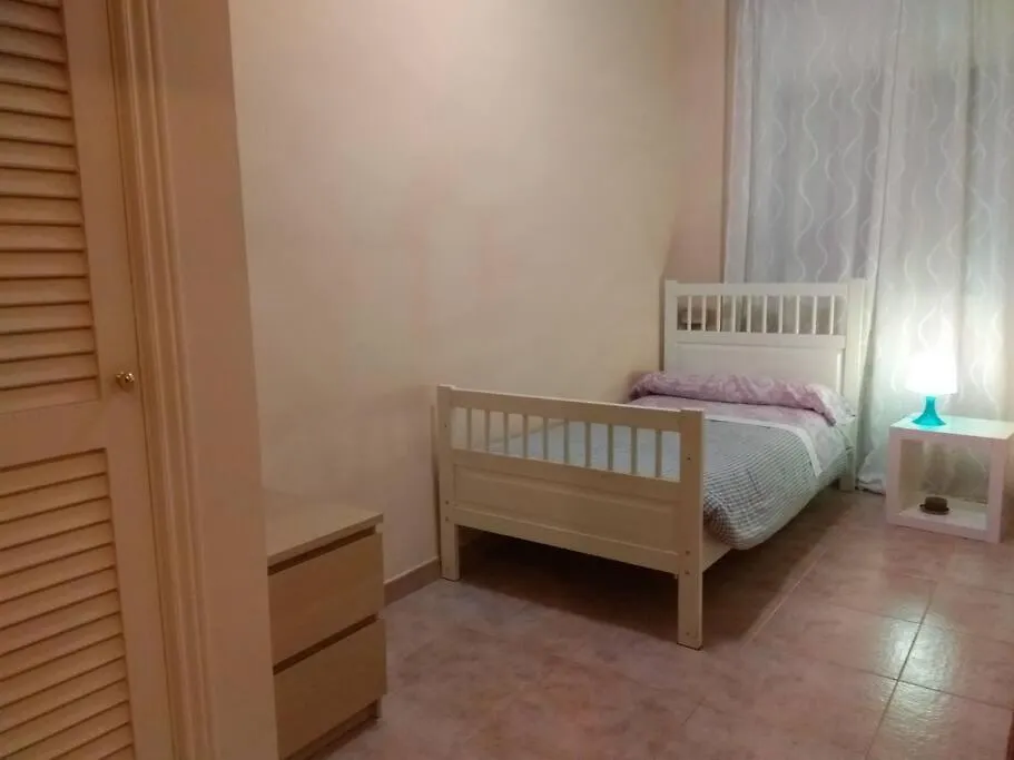 Glorias:Sagrada Familia 15 Minutos - Playa 20 Minutos Apartment Barcelona