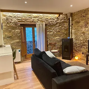 Un Poble Precios Apartamento